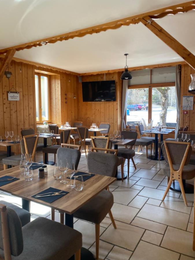 Hotel Restaurant Des Lacs Chaux-des-Crotenay Eksteriør bilde