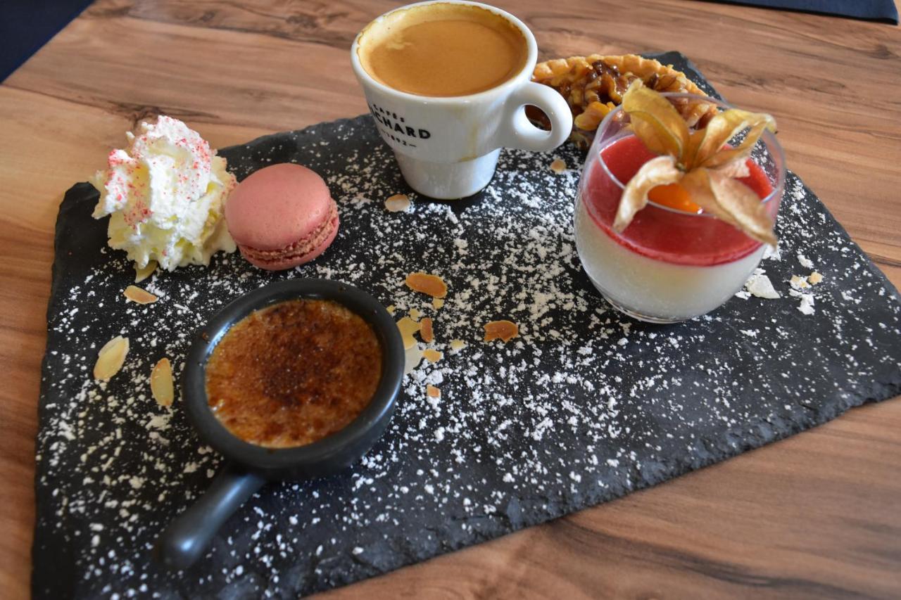 Hotel Restaurant Des Lacs Chaux-des-Crotenay Eksteriør bilde