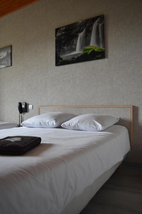 Hotel Restaurant Des Lacs Chaux-des-Crotenay Eksteriør bilde
