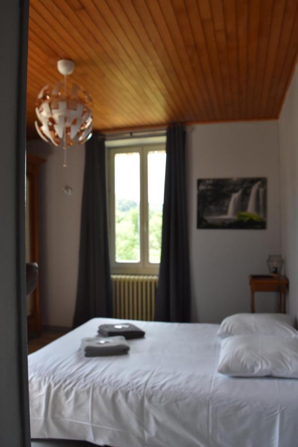 Hotel Restaurant Des Lacs Chaux-des-Crotenay Eksteriør bilde