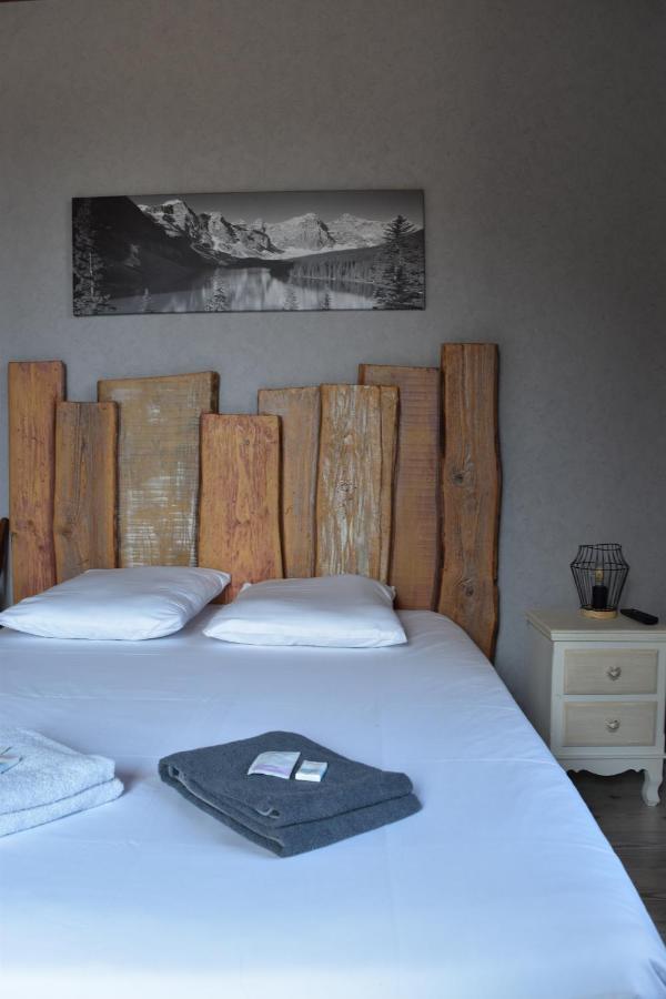 Hotel Restaurant Des Lacs Chaux-des-Crotenay Eksteriør bilde